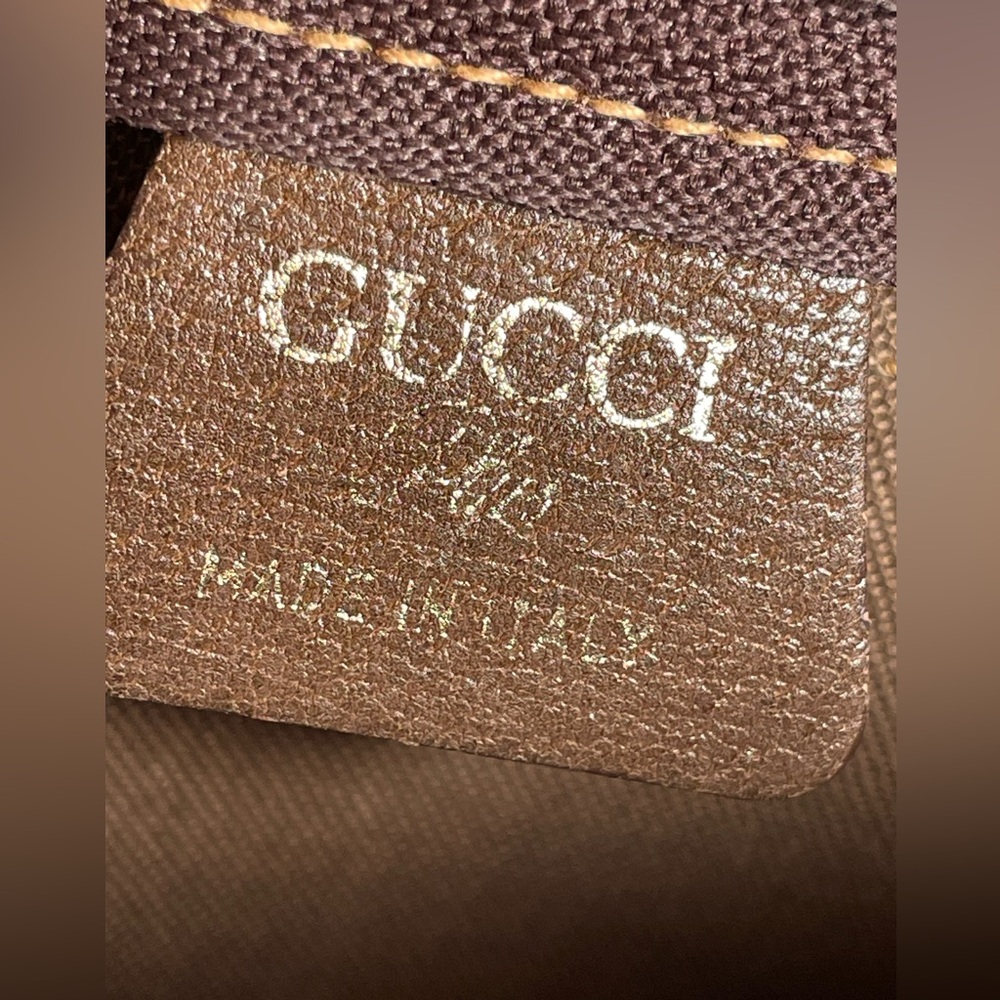 AUTHENTIC Gucci plus , gold tone  chain added for Crossbody option - Picture 9 of 13
